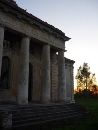 Уборка храма