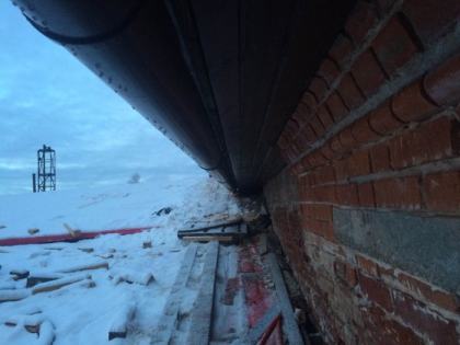 Список служб на декабрь 2015 года. Кровля над центральными алтарями.
