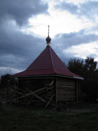 Сборка кровли часовни