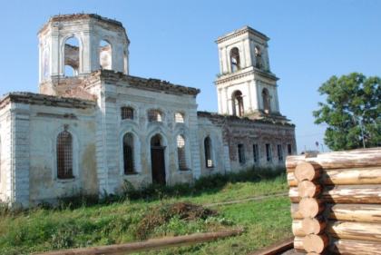 Закладка первых венцов часовни
