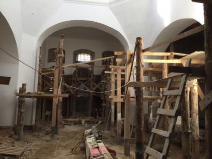 Алтарь и храмовая часть до 30.06.18